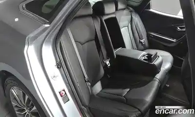 Hyundai Grandeur 2015 2.4 Автомат в Москве № 130228, миниатюра 10