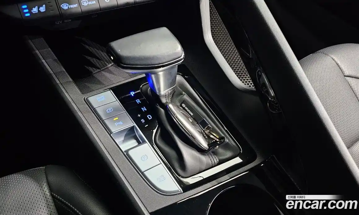 Hyundai Avante 2024 1.6 Автомат в Москве № 130381, фото 3