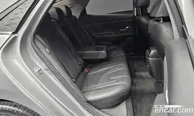 Hyundai Avante 2024 1.6 Автомат в Москве № 130381, миниатюра 8