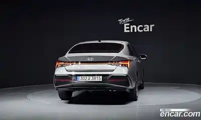 Hyundai Avante 2024 1.6 Автомат в Москве № 130381, миниатюра 10