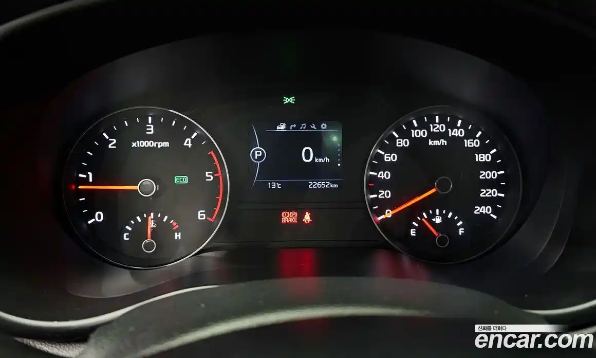 Kia Sportage 2018 1.7 Автомат в Москве № 131512, фото 3