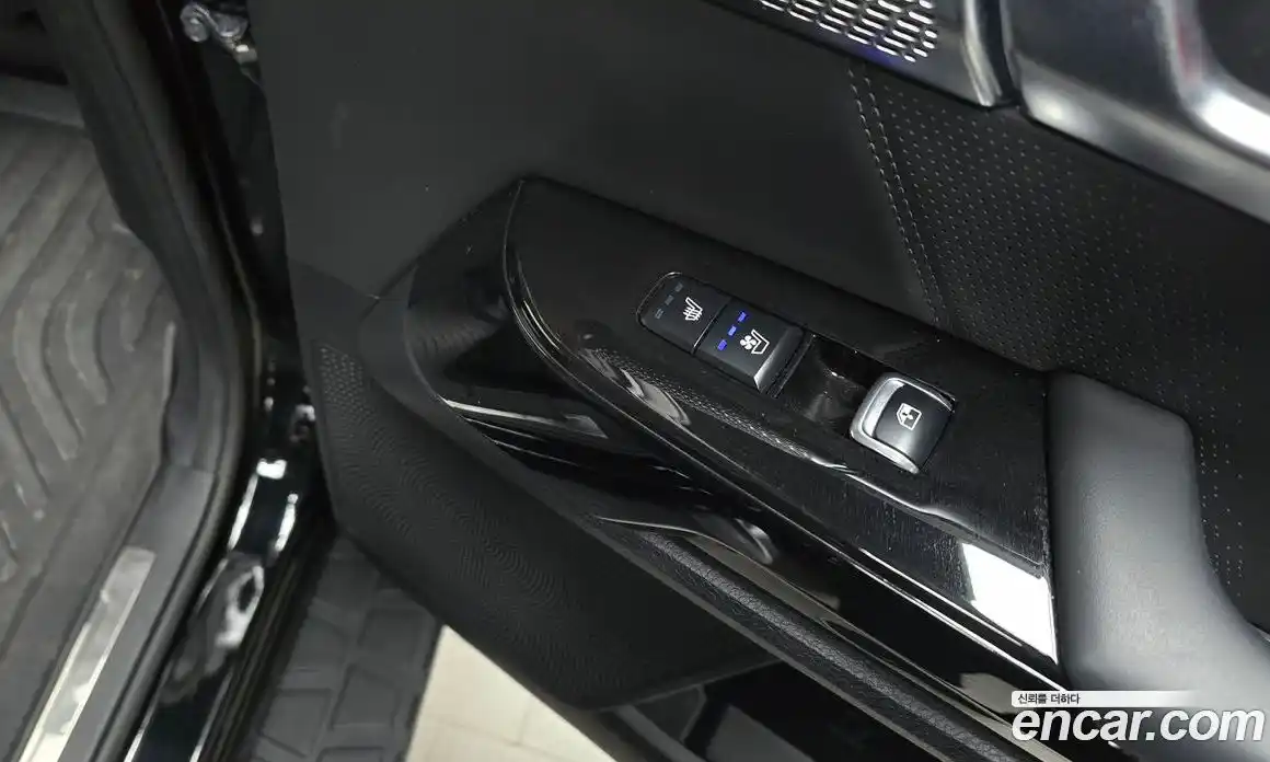 Kia Mohave 2021 3.0 Автомат в Москве № 132559, фото 14