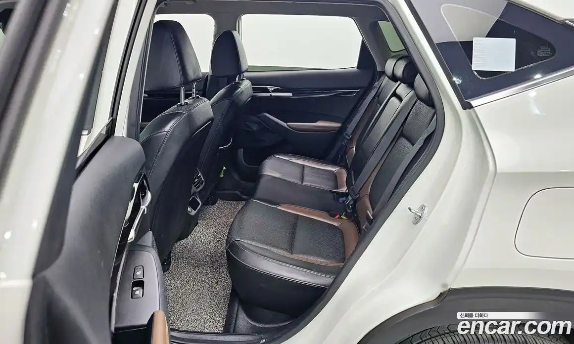 Kia Seltos 2022 1.6 Автомат в Москве № 132990, фото 11