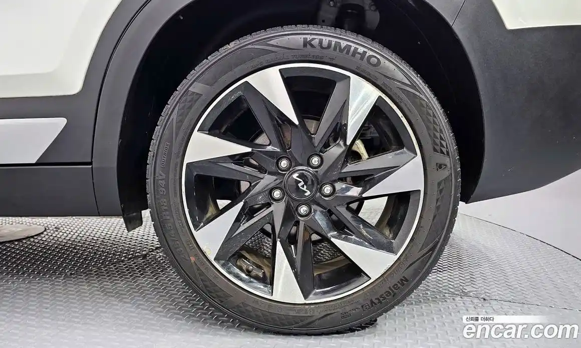 Kia Seltos 2022 1.6 Автомат в Москве № 132990, фото 5