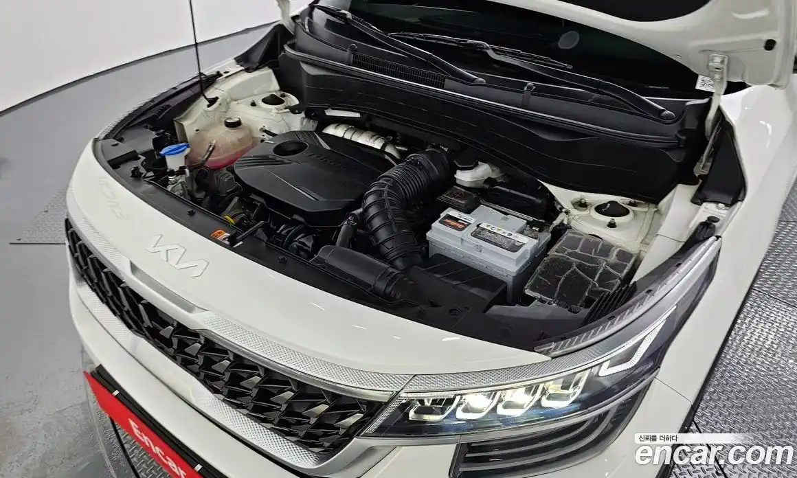 Kia Seltos 2022 1.6 Автомат в Москве № 132990, фото 6