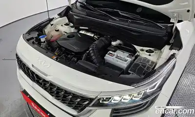 Kia Seltos 2022 1.6 Автомат в Москве № 132990, миниатюра 6