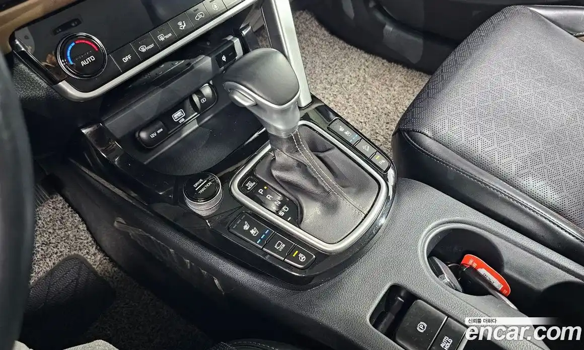 Kia Seltos 2022 1.6 Автомат в Москве № 132990, фото 9