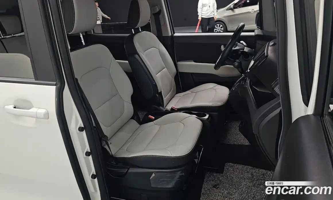 Kia Ray 2023 1.0 Автомат в Москве № 132993, фото 16