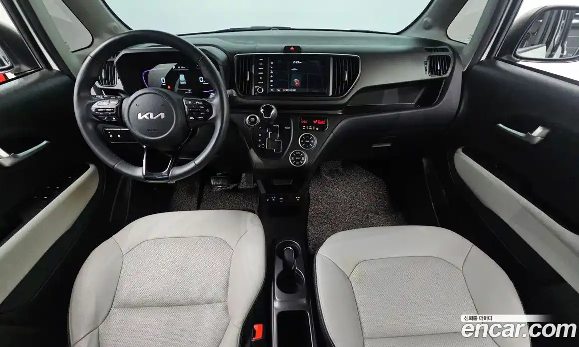 Kia Ray 2023 1.0 Автомат в Москве № 132993, фото 17