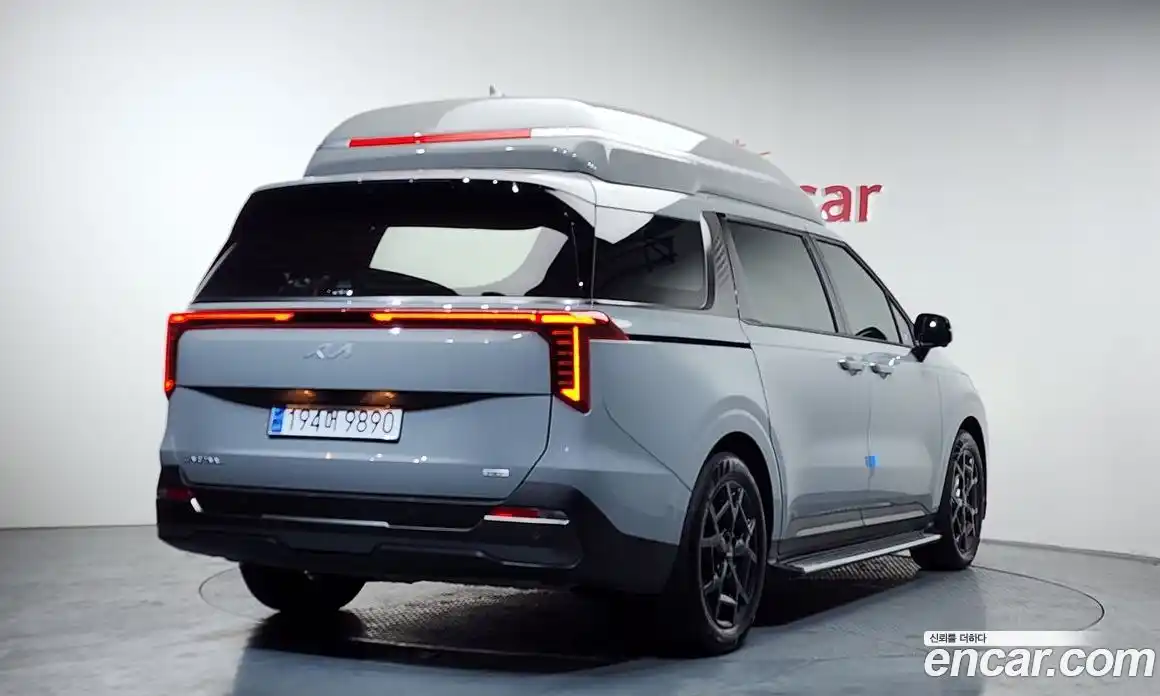 Kia Canival 2025 1.6 Автомат в Москве № 133534, фото 3