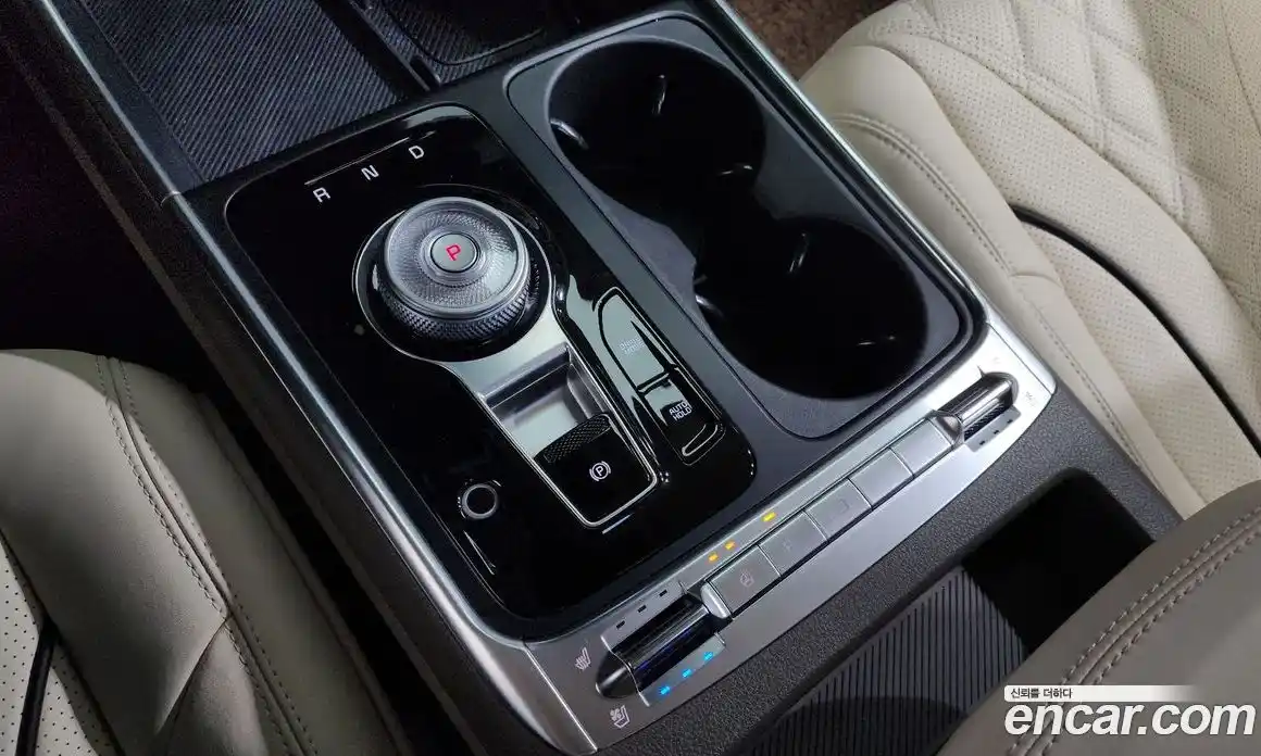 Kia Canival 2025 1.6 Автомат в Москве № 133534, фото 7