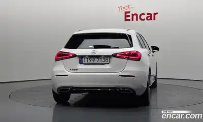 Mercedes-Benz A-Class 2022 2.0 Автомат в Москве № 137915, миниатюра 10