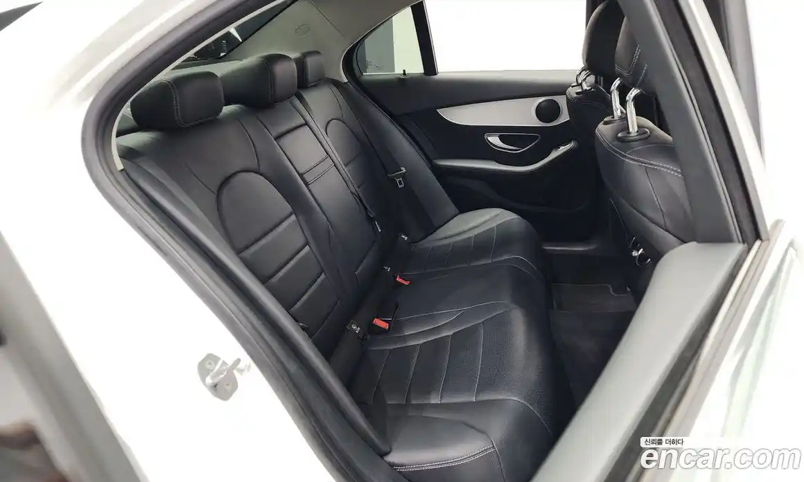 Mercedes-Benz C-Class 2020 1.9 Автомат в Москве № 138010, фото 17