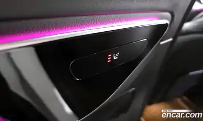 Mercedes-Benz GLC-Class 2023 2.0 Автомат в Москве № 140179, миниатюра 11