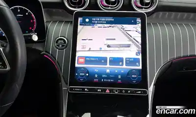 Mercedes-Benz GLC-Class 2023 2.0 Автомат в Москве № 140179, миниатюра 4