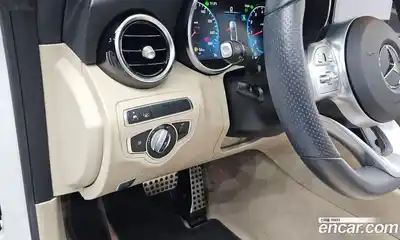 Mercedes-Benz C-Class 2020 2.0 Автомат в Москве № 140296, миниатюра 2