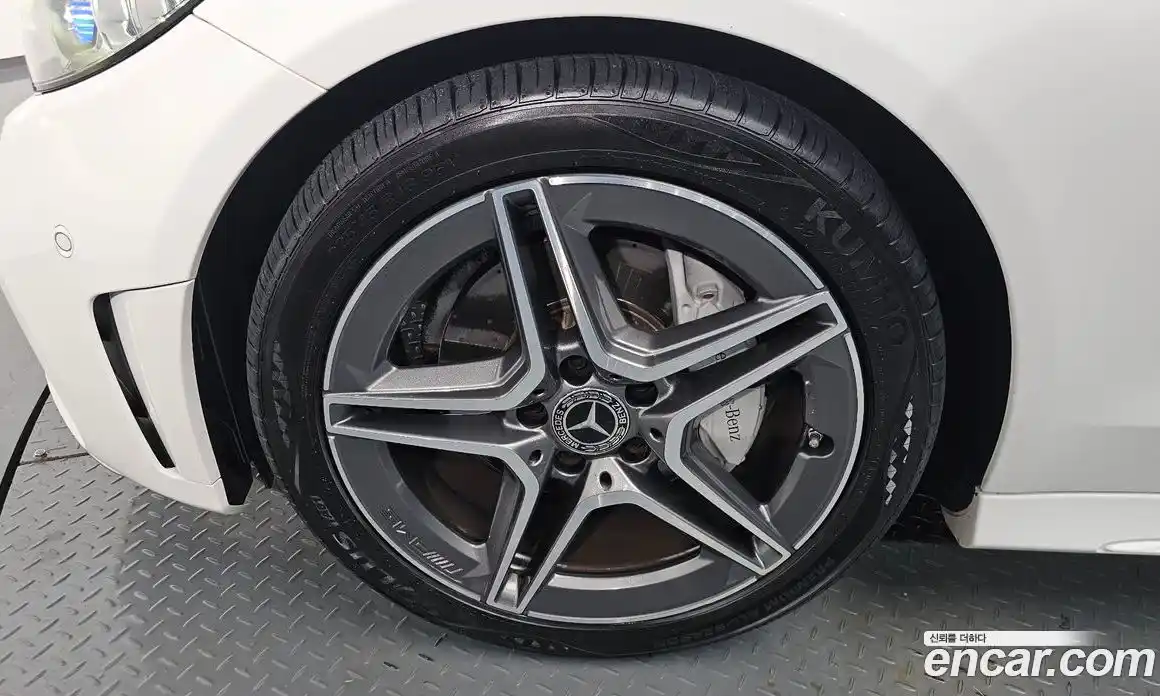 Mercedes-Benz C-Class 2020 2.0 Автомат в Москве № 140296, фото 5