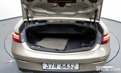 Mercedes-Benz E-Class 2019 3.0 Автомат в Москве № 142163, миниатюра 3