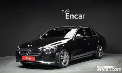 Mercedes-Benz E-Class, 2022