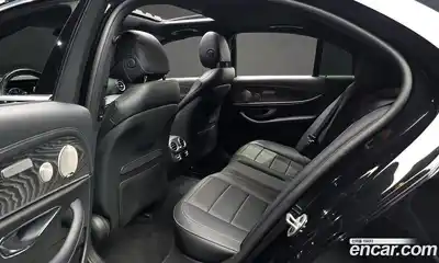Mercedes-Benz E-Class 2022 2.0 Автомат в Москве № 142605, миниатюра 12