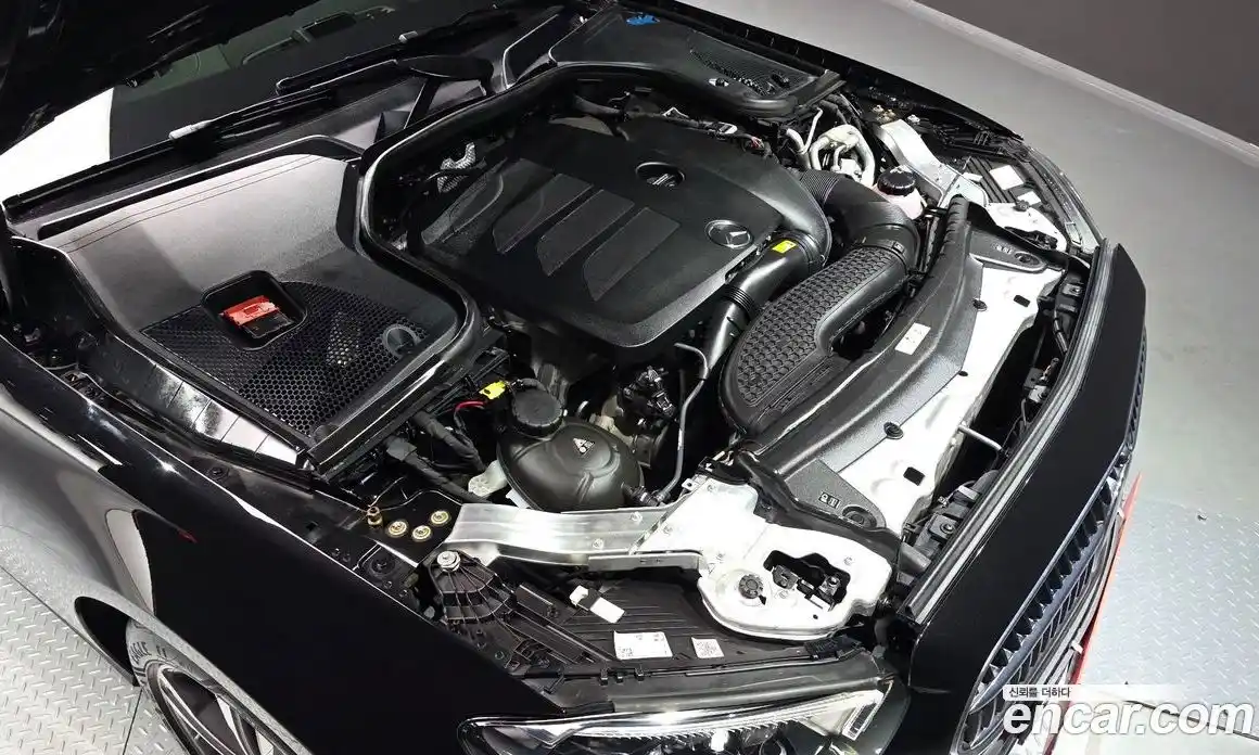 Mercedes-Benz E-Class 2022 2.0 Автомат в Москве № 142605, фото 14