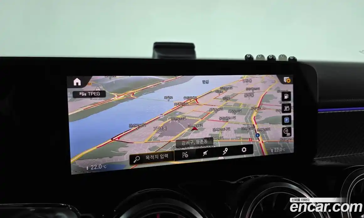 Mercedes-Benz GLB-Class 2021 2.0 Автомат в Москве № 143760, фото 14