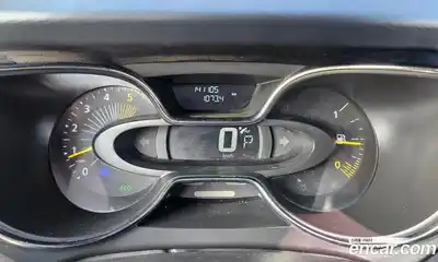 Renault QM3 2015 1.5 Автомат в Москве № 148928, миниатюра 12