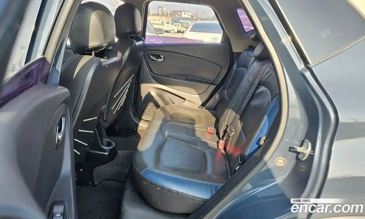 Renault QM3 2015 1.5 Автомат в Москве № 148928, фото 3