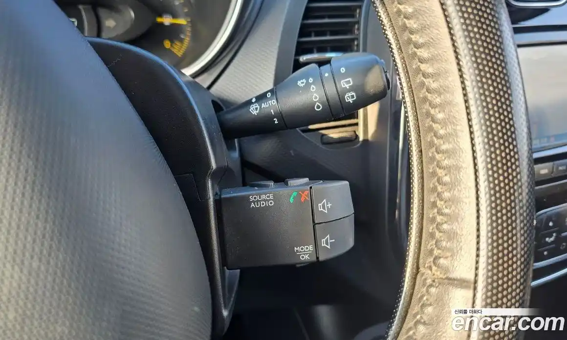 Renault QM3 2015 1.5 Автомат в Москве № 148928, фото 8