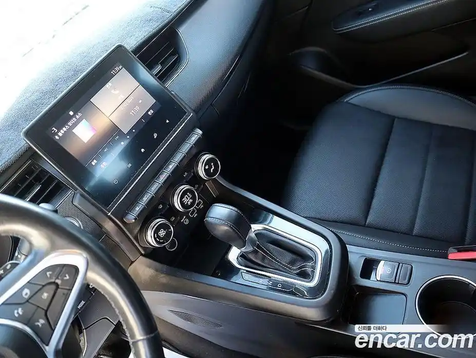 Renault XM3 2022 1.6 Автомат в Москве № 152270, фото 10