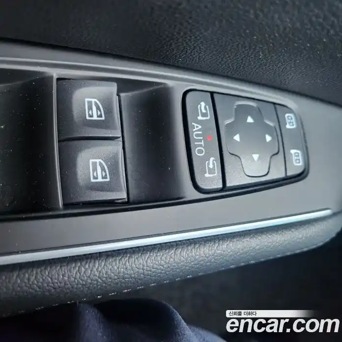 Renault SM6 2021 1.3 Автомат в Москве № 152439, фото 18