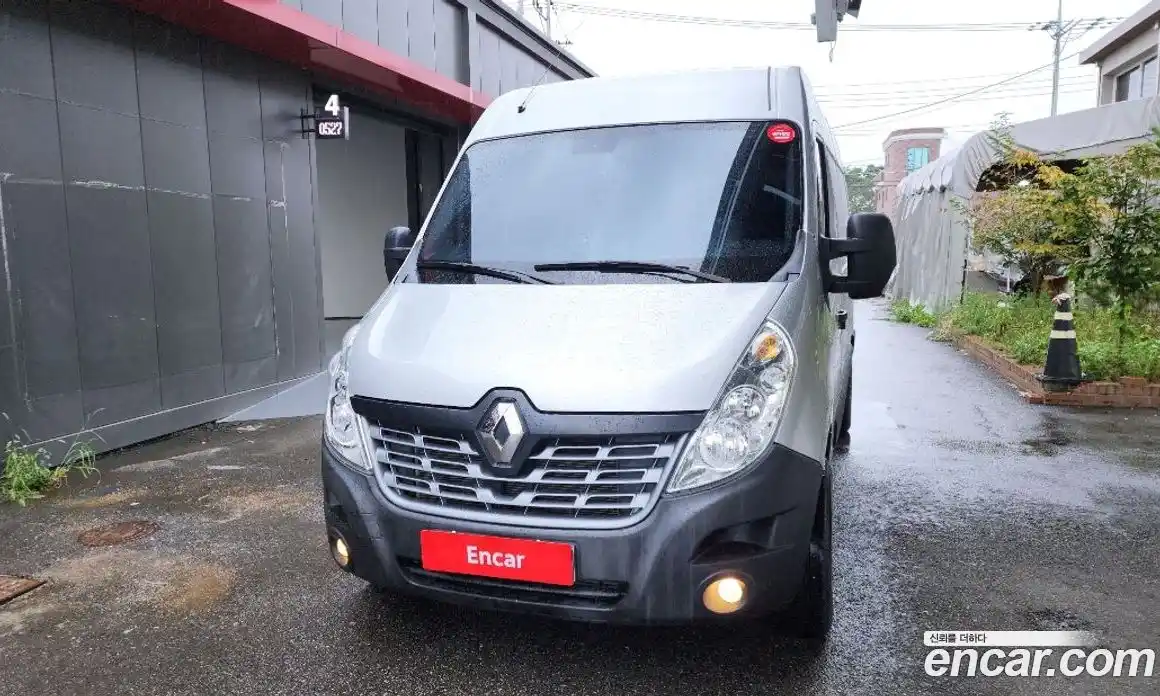 Renault Master 2019 2.3 Механическая в Москве № 152689, фото 3