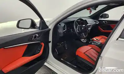 BMW 1-Series 2024 2.0 Автомат в Москве № 154348, миниатюра 10