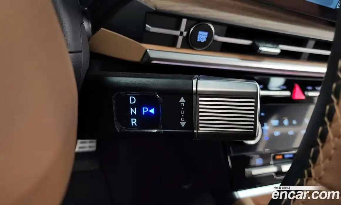 Hyundai Santa Fe 2024 1.6 Автомат в Москве № 155854, фото 17