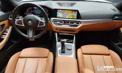 BMW 3-Series, 2022