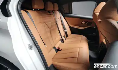 BMW 3-Series 2022 2.0 Автомат в Москве № 156978, миниатюра 5