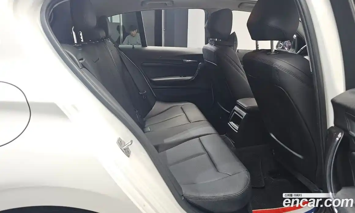 BMW 1-Series 2015 2.0 Автомат в Москве № 157854, фото 11