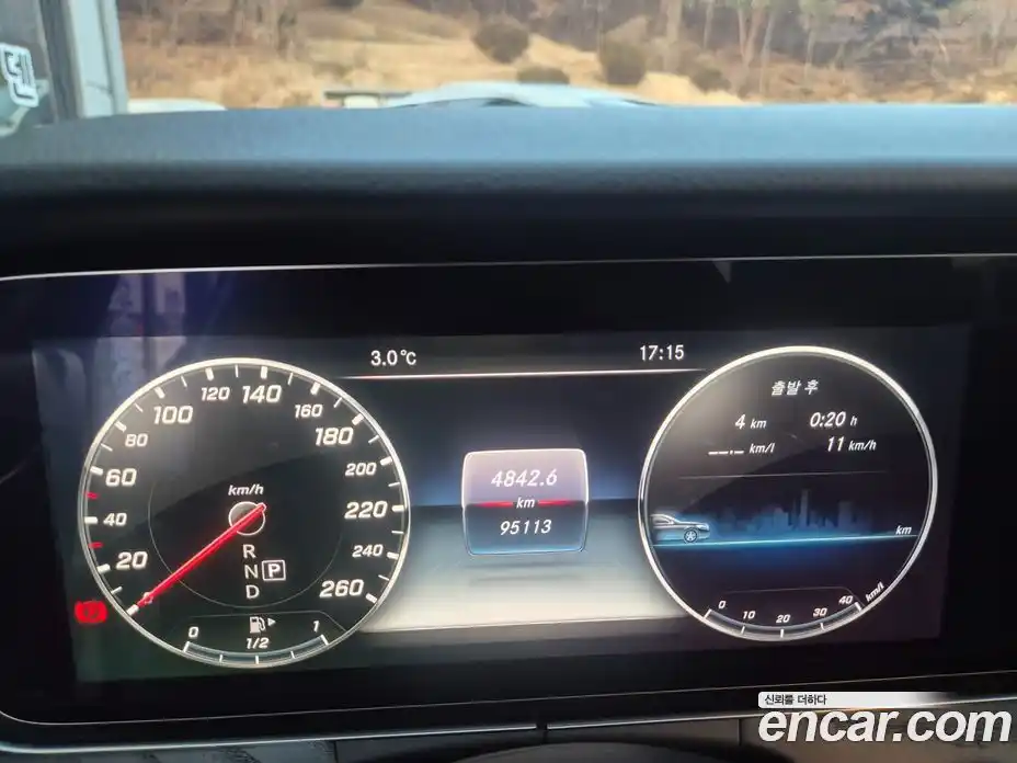 Mercedes-Benz E-Class 2017 2.0 Автомат в Москве № 159689, фото 17