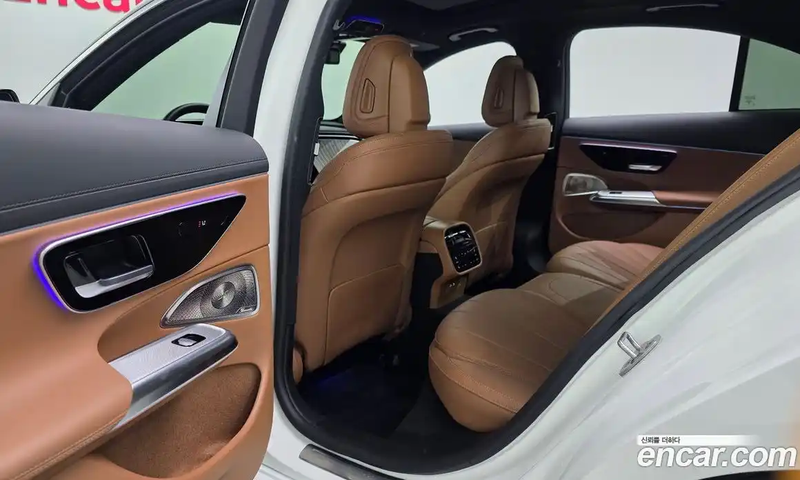 Mercedes-Benz E-Class 2024 3.0 Автомат в Москве № 160238, фото 17