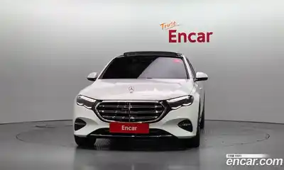 Mercedes-Benz E-Class 2024 3.0 Автомат в Москве № 160238, миниатюра 3