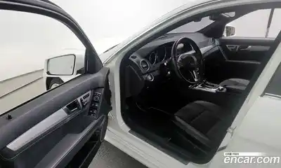 Mercedes-Benz C-Class 2014 2.1 Автомат в Москве № 161091, миниатюра 2