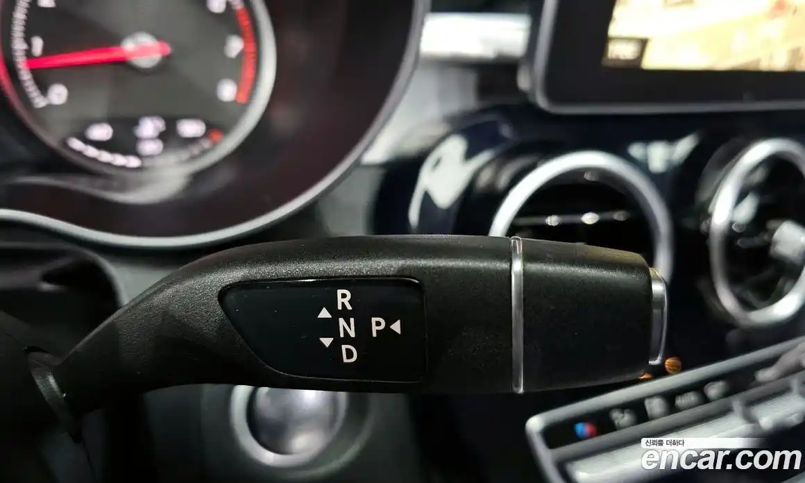 Mercedes-Benz C-Class 2017 2.0 Автомат в Москве № 161112, фото 16