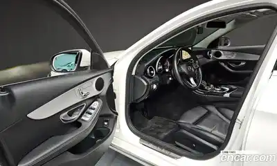 Mercedes-Benz C-Class 2017 2.0 Автомат в Москве № 161112, миниатюра 2