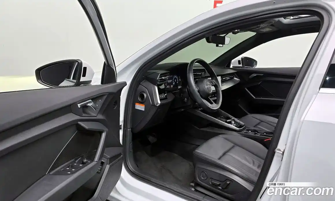 Audi A3 2022 2.0 Автомат в Москве № 162073, фото 11