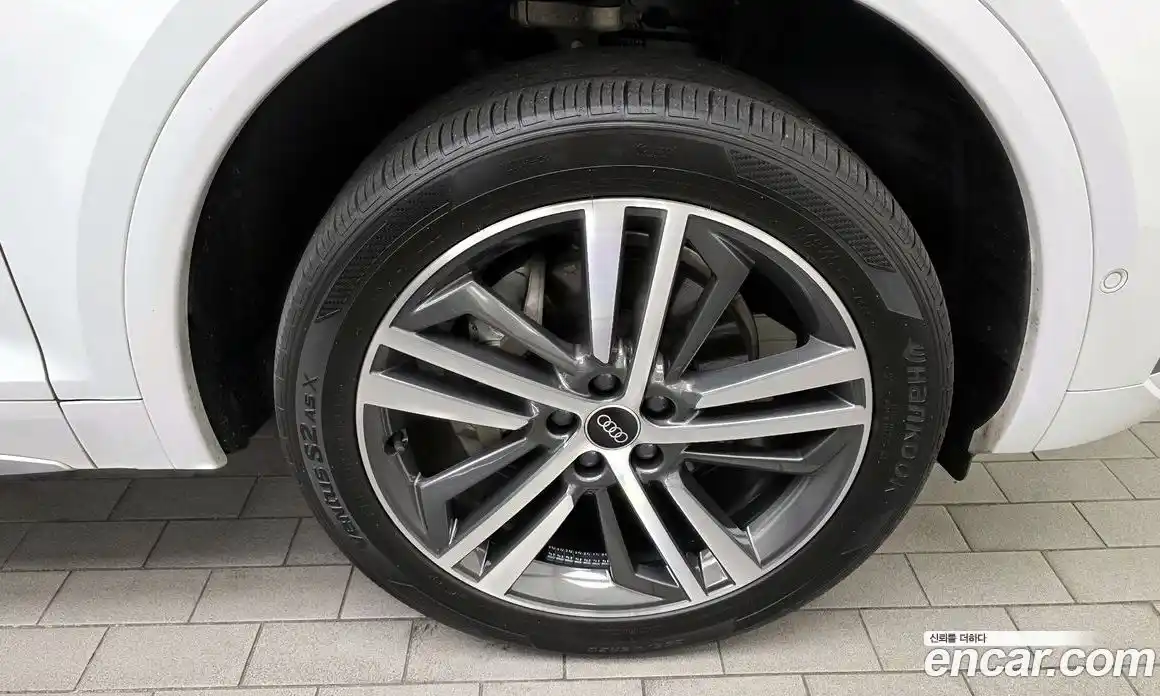 Audi Q5 2021 2.0 Автомат в Москве № 162678, фото 12