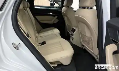 Audi Q5 2021 2.0 Автомат в Москве № 162678, миниатюра 4