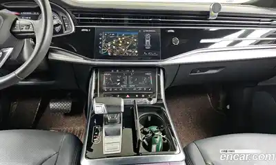 Audi Q8 2021 3.0 Автомат в Москве № 163131, миниатюра 6