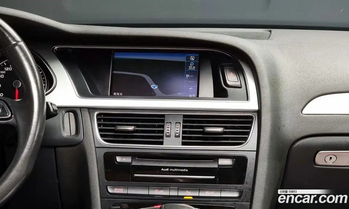 Audi A4 2015 2.0 Автомат в Москве № 163875, фото 12