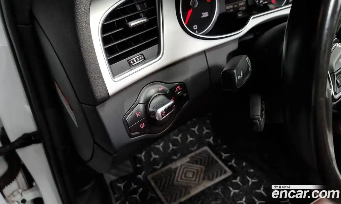 Audi A4 2015 2.0 Автомат в Москве № 163875, фото 20