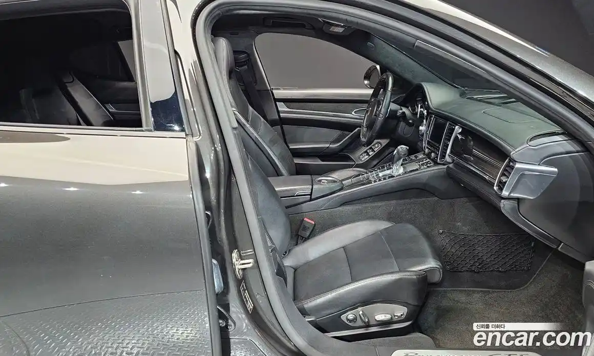 Porsche Panamera 2013 4.8 Автомат в Москве № 165633, фото 19